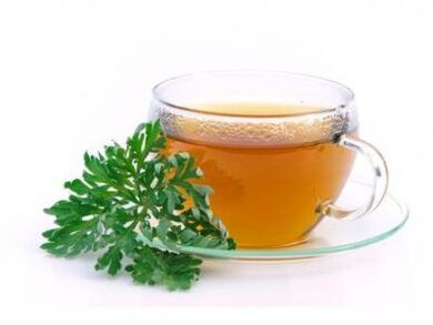 Infuzie de pelin cu cimbru – un remediu popular pentru prostatita